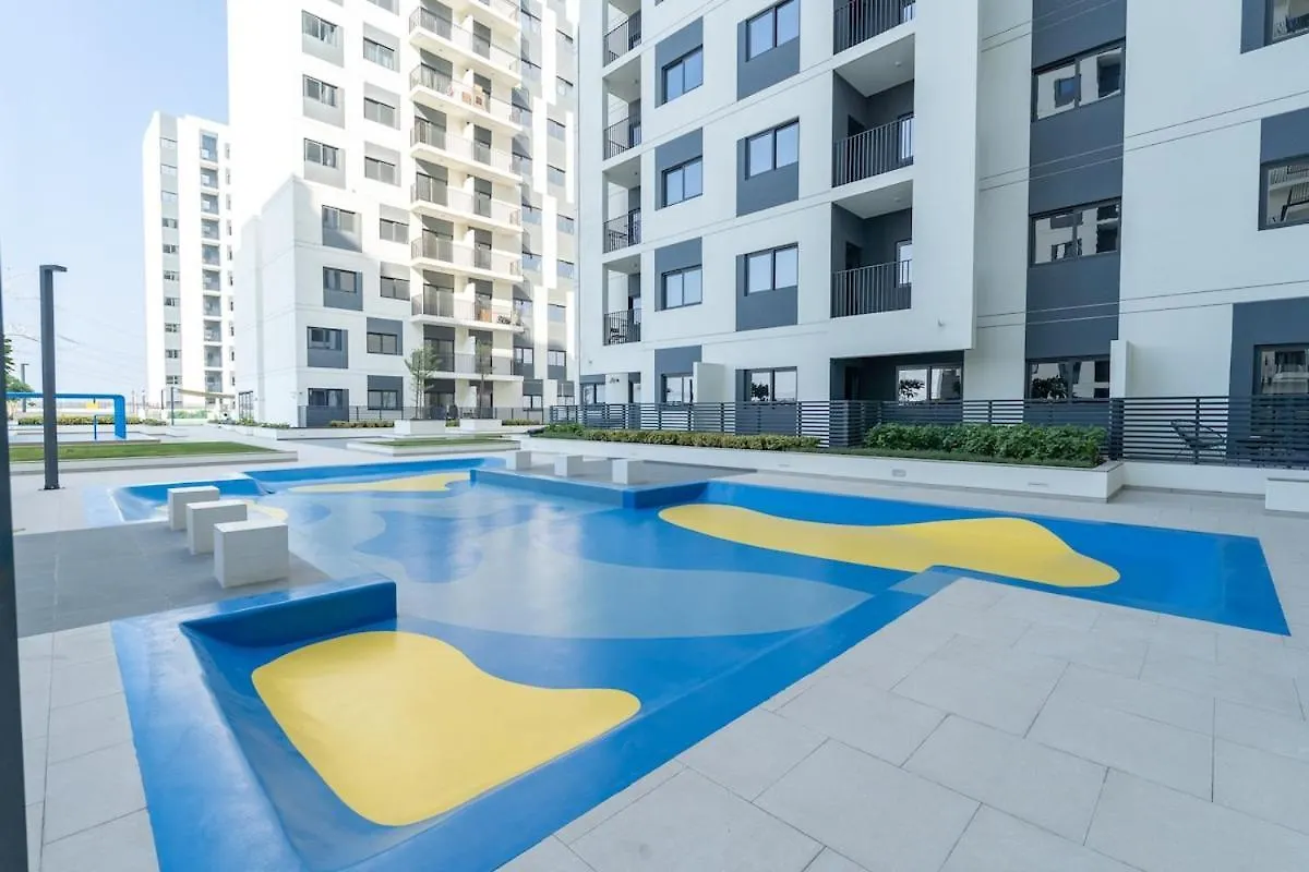 Peaceful 2-Bedroom Apartment In Jebel Ali Perfect For 6! Dubai