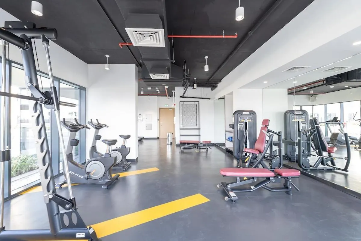 Peaceful 2-Bedroom Apartment In Jebel Ali Perfect For 6! Dubai