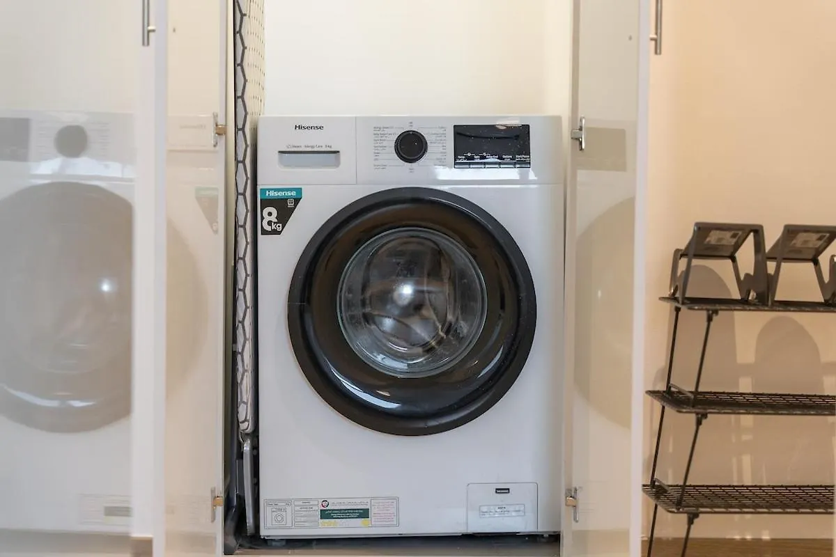 Peaceful 2-Bedroom Apartment In Jebel Ali Perfect For 6! 迪拜