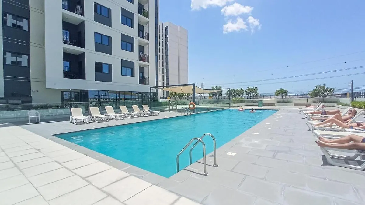 Peaceful 2-Bedroom Apartment In Jebel Ali Perfect For 6! Dubai