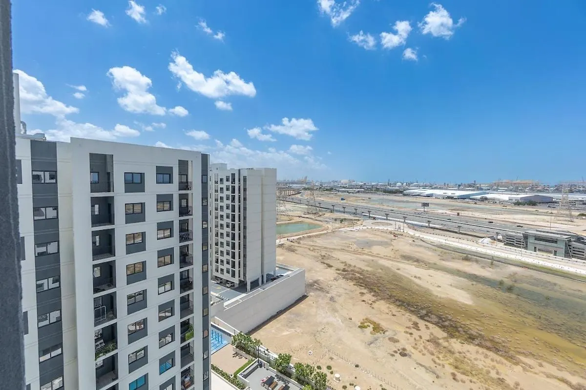 Peaceful 2-Bedroom Apartment In Jebel Ali Perfect For 6! Dubai 0*,
